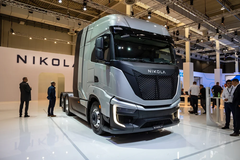 Nikola hydrogen fuel cell truck