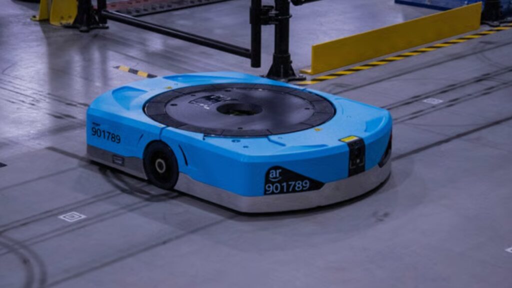 Amazon Hits 1 Million Robots, Transforming Global Deliveries