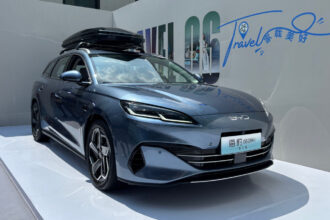 BYD Seal 06 DM-i station wagon.
