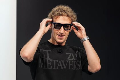 Mark Zuckerberg AI glasses not wearing