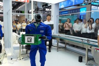humanoid robot SUYUAN