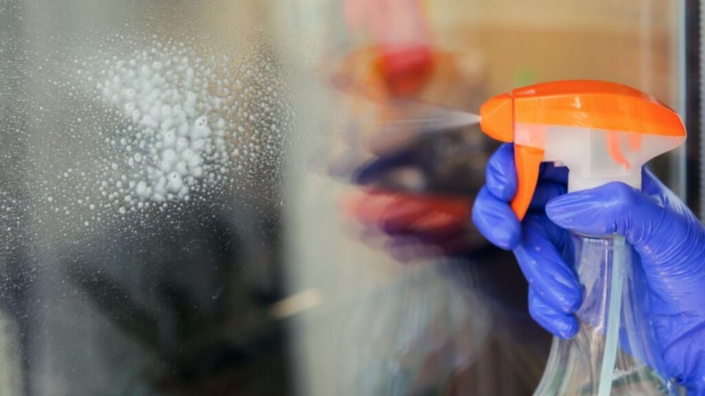Cleaning Sprays Can Damage Lungs Like Smoking a Pack of Cigarettes Daily, Study Finds