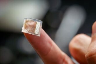 stretchable, self-healing gel
