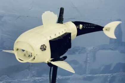 uk robo-fish Eats Ocean Plastic