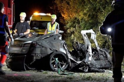 tesla accident Germany