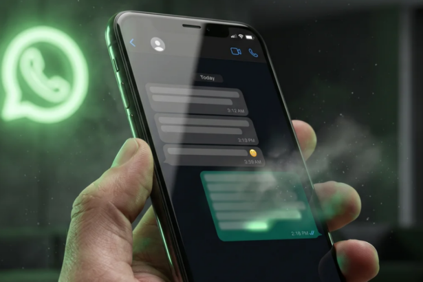 WhatsApp is working on a new privacy feature that will let messages disappear after they are read, giving users more control over their chats